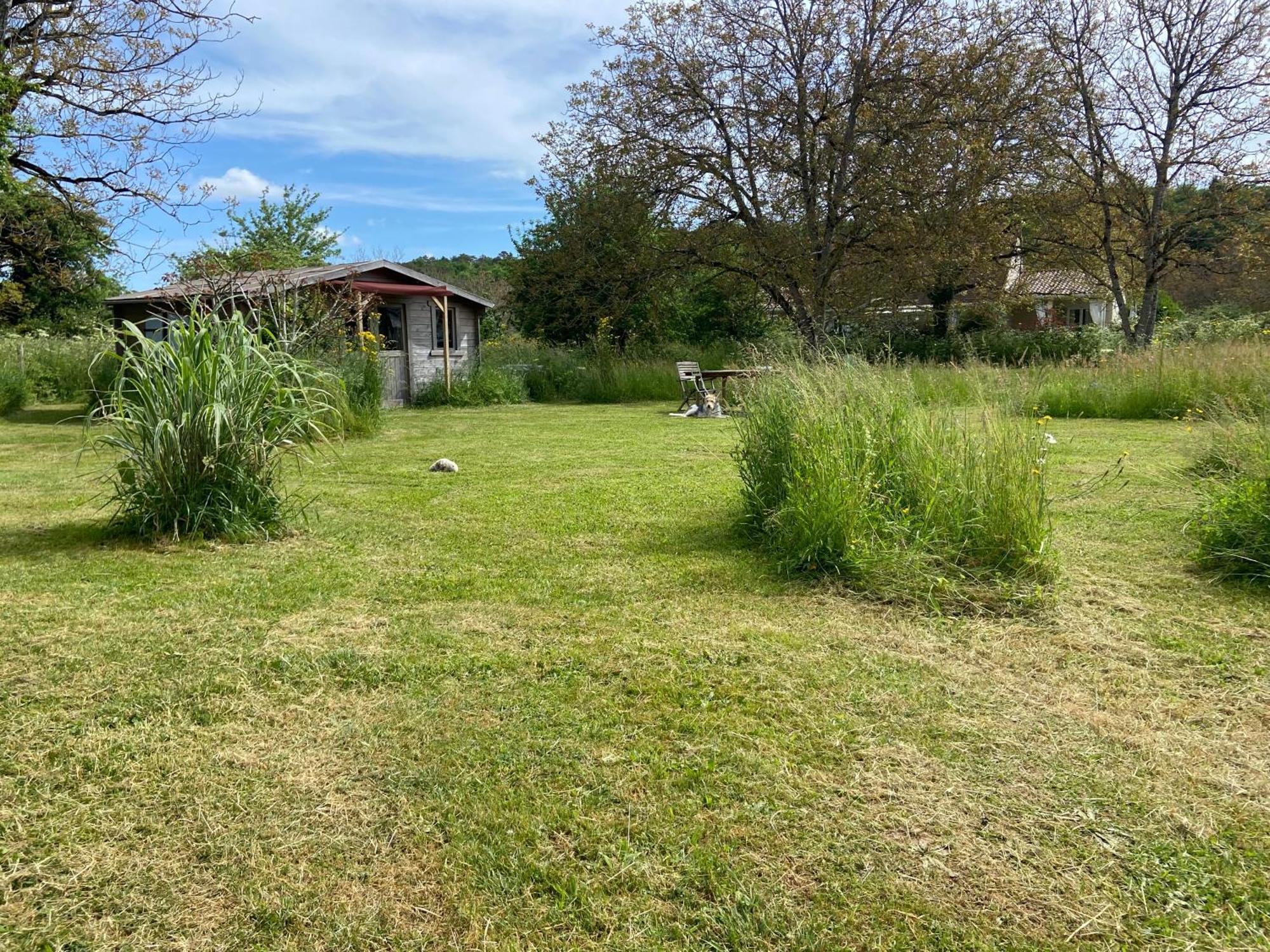 Gite Wildflower Lane Valojoulx Exteriör bild
